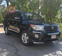 تۆیۆتا لاند کروزەر